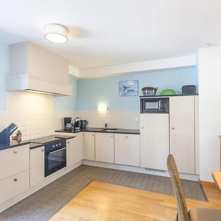 Lecomte - New Helmond 219 Ostend